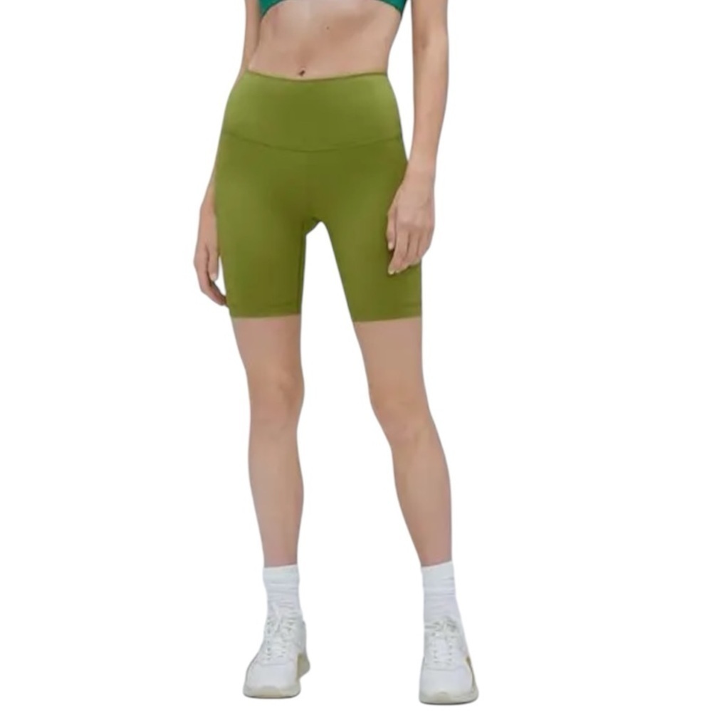 Everlane The Perform Bike Shorts